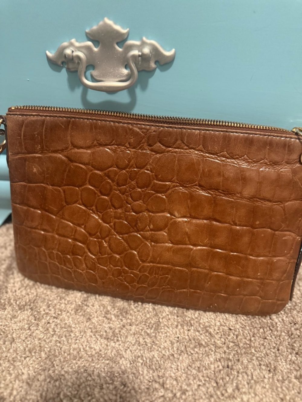 Fossil Croc-Embossed Leather Crossbody in Cognac Brown - Picture 2 of 3